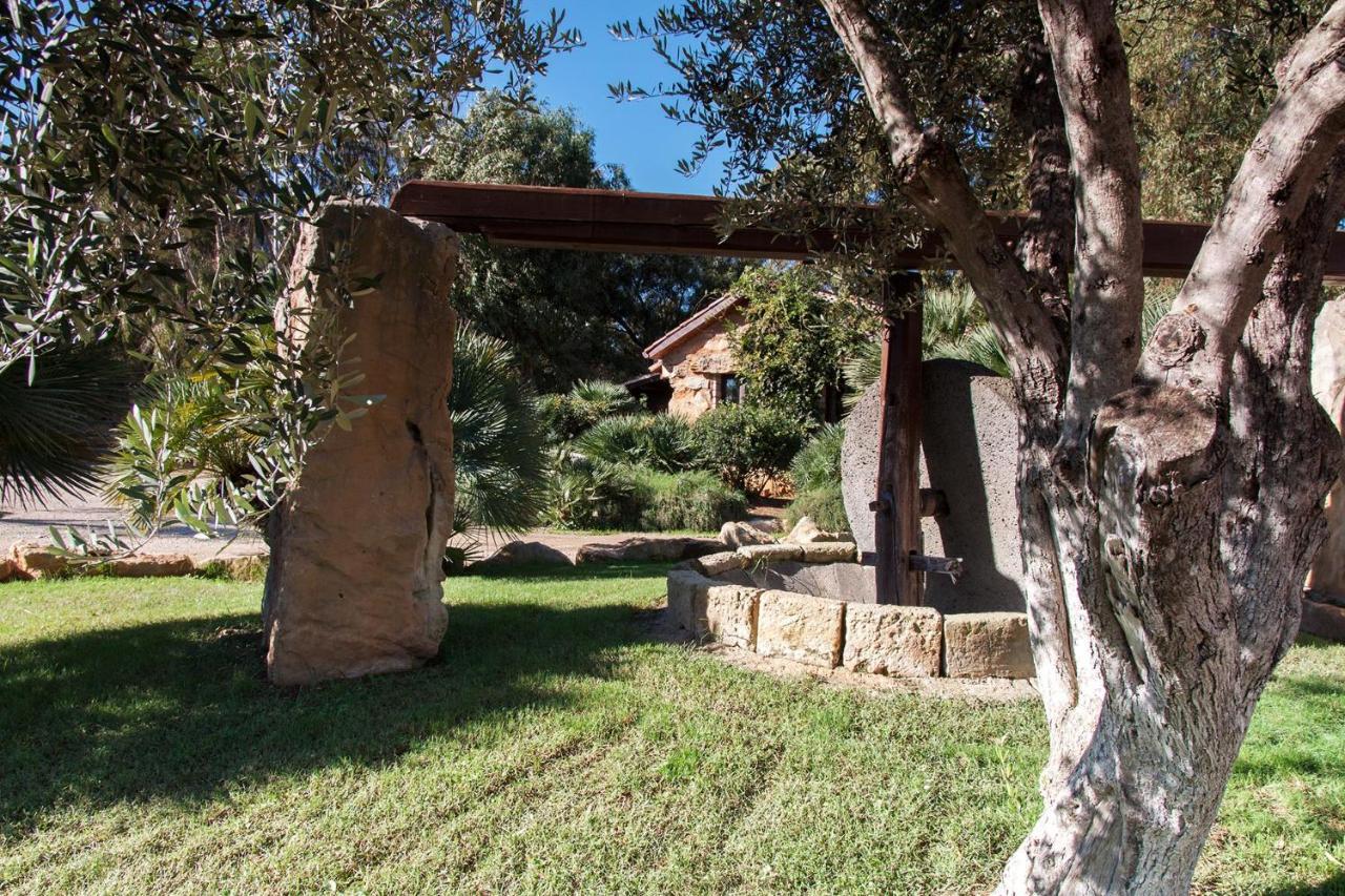 Agri Resort San Giuliano 圣塔·马里亚·迪·帕尔玛 外观 照片