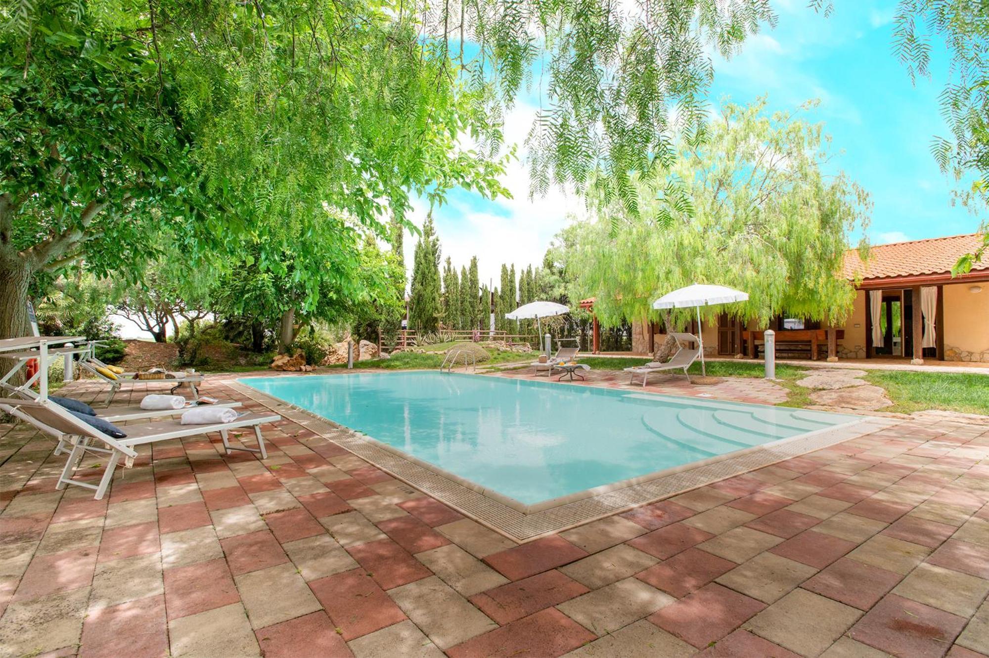 Agri Resort San Giuliano 圣塔·马里亚·迪·帕尔玛 外观 照片
